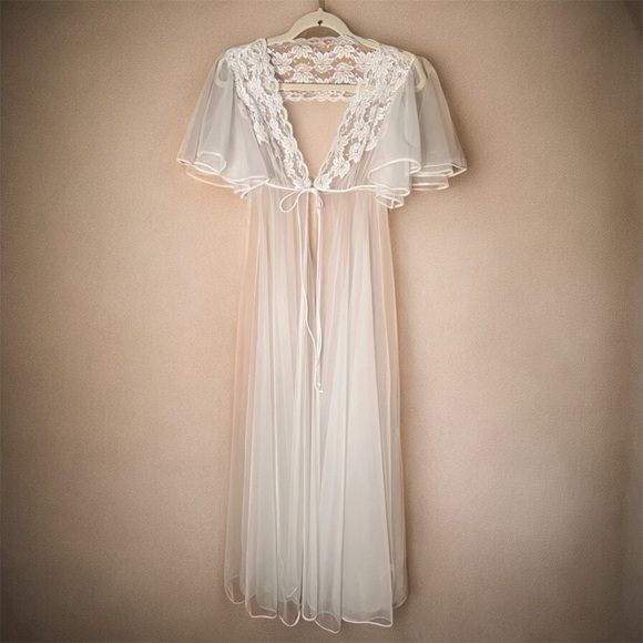 Vtg Val Mode 2 Pc Peignoir Set White Asymmetrical Lace+Luxuriously Sheer Robe - Picture 5 of 16